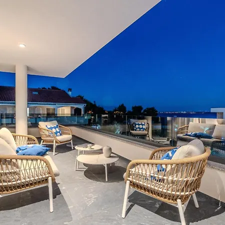 Вилла Suva Punta Luxe By Guide Вир