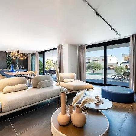 Suva Punta Luxe By Guide Villa *