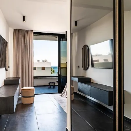 Suva Punta Luxe By Guide * Vir