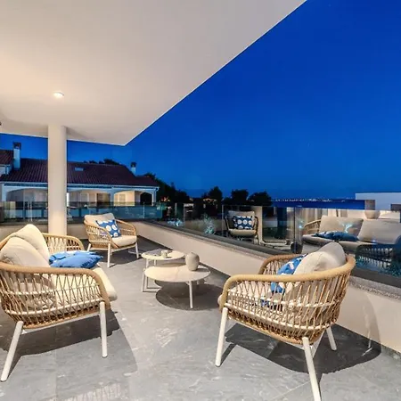 Suva Punta Luxe By Guide Villa